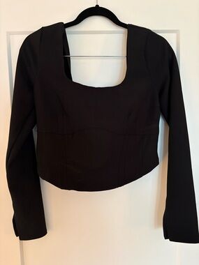 NWT Abercrombie & Fitch Black Square Neck Long Sleeve Crop Top